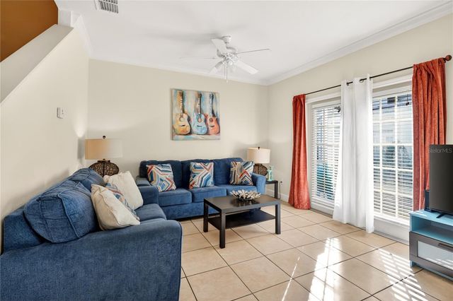 2950 LUCAYAN HARBOUR CIR 105, Kissimmee, FL 34746