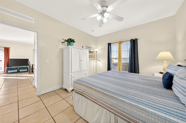 2950 LUCAYAN HARBOUR CIR 105, Kissimmee, FL 34746