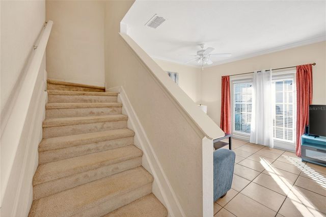 2950 LUCAYAN HARBOUR CIR 105, Kissimmee, FL 34746