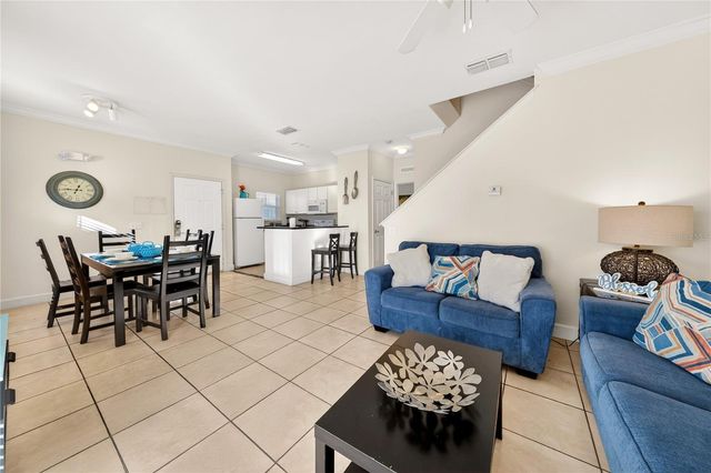 2950 LUCAYAN HARBOUR CIR 105, Kissimmee, FL 34746