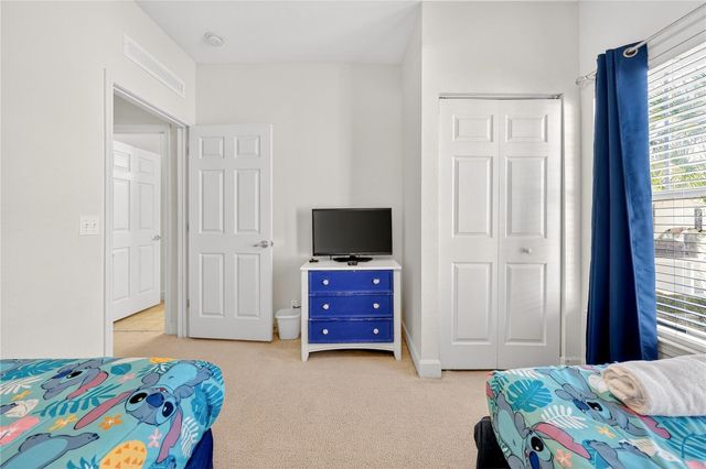 2950 LUCAYAN HARBOUR CIR 105, Kissimmee, FL 34746