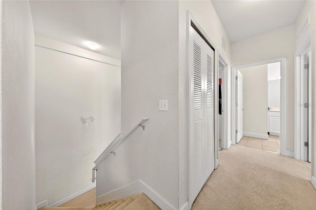 2950 LUCAYAN HARBOUR CIR 105, Kissimmee, FL 34746