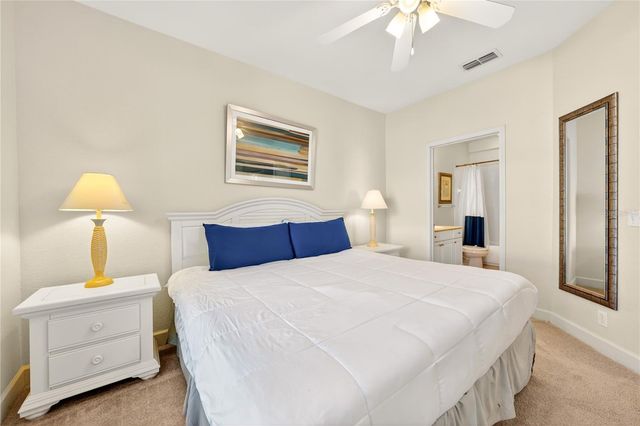 2950 LUCAYAN HARBOUR CIR 105, Kissimmee, FL 34746