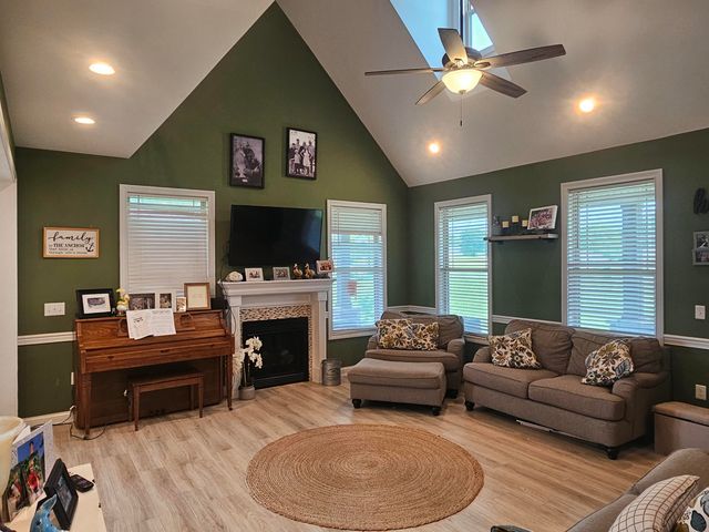 1275 Rice Road, Morehead, KY 40351