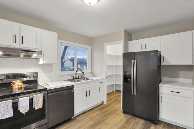 1255 Manfeld Drive, Columbus, OH 43227