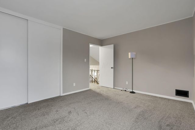 1255 Manfeld Drive, Columbus, OH 43227