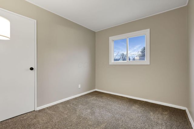 1255 Manfeld Drive, Columbus, OH 43227