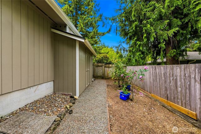 4217 56th Street Ct NW, Gig Harbor, WA 98335