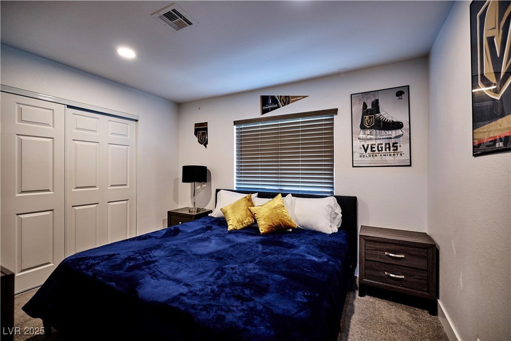 Image 15 of property listing at 6348 Mockingbird Lane, Las Vegas, NV 89103