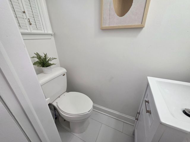 3643 SAINT MARYS PL NW, Washington, DC 20007