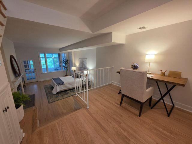 3643 SAINT MARYS PL NW, Washington, DC 20007