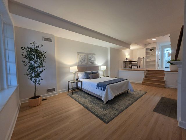 3643 SAINT MARYS PL NW, Washington, DC 20007