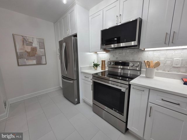 3643 SAINT MARYS PL NW, Washington, DC 20007