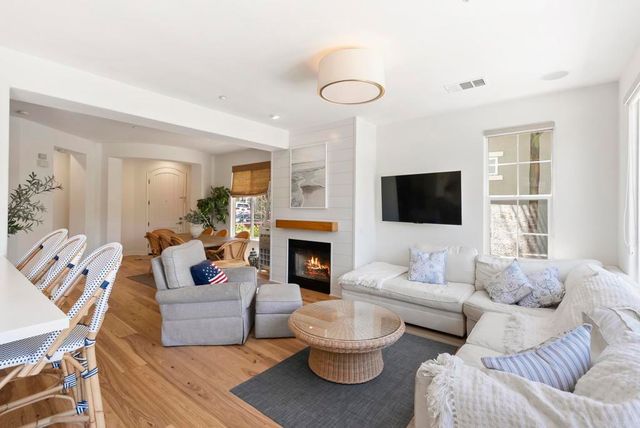 572 Beach St., Encinitas, CA 92024
