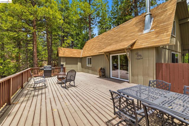 26399 Old Mono Rd, Long Barn, CA 95335