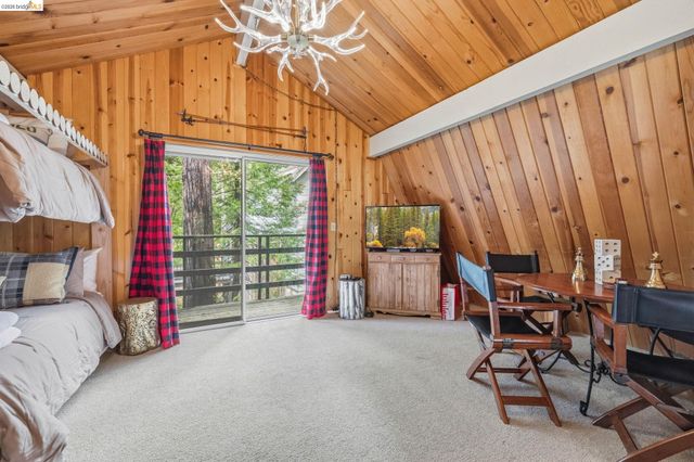 26399 Old Mono Rd, Long Barn, CA 95335