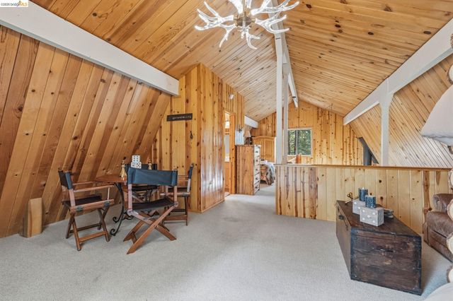 26399 Old Mono Rd, Long Barn, CA 95335