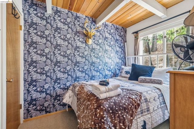 26399 Old Mono Rd, Long Barn, CA 95335