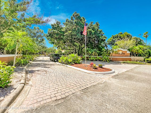 225 S Tropical Trail 601, Merritt Island, FL 32952