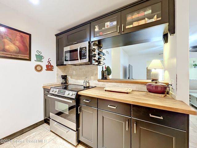 225 S Tropical Trail 601, Merritt Island, FL 32952