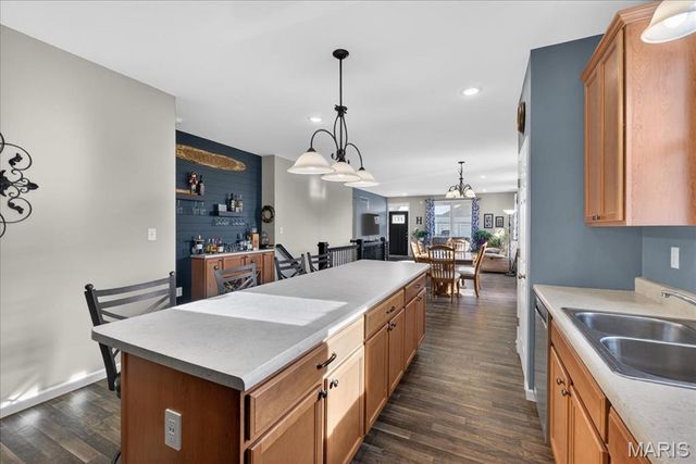 4033 Fulling Mill Street, St Charles, MO 63301