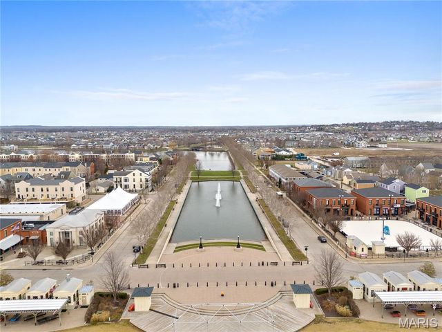 4033 Fulling Mill Street, St Charles, MO 63301