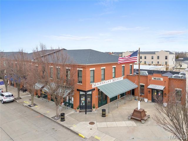 4033 Fulling Mill Street, St Charles, MO 63301