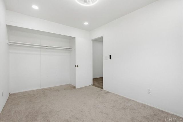 9462 Doheny Rd., Santee, CA 92071