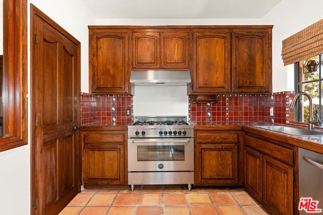 4211 Avenida De La Encinal GH, Malibu, CA 90265