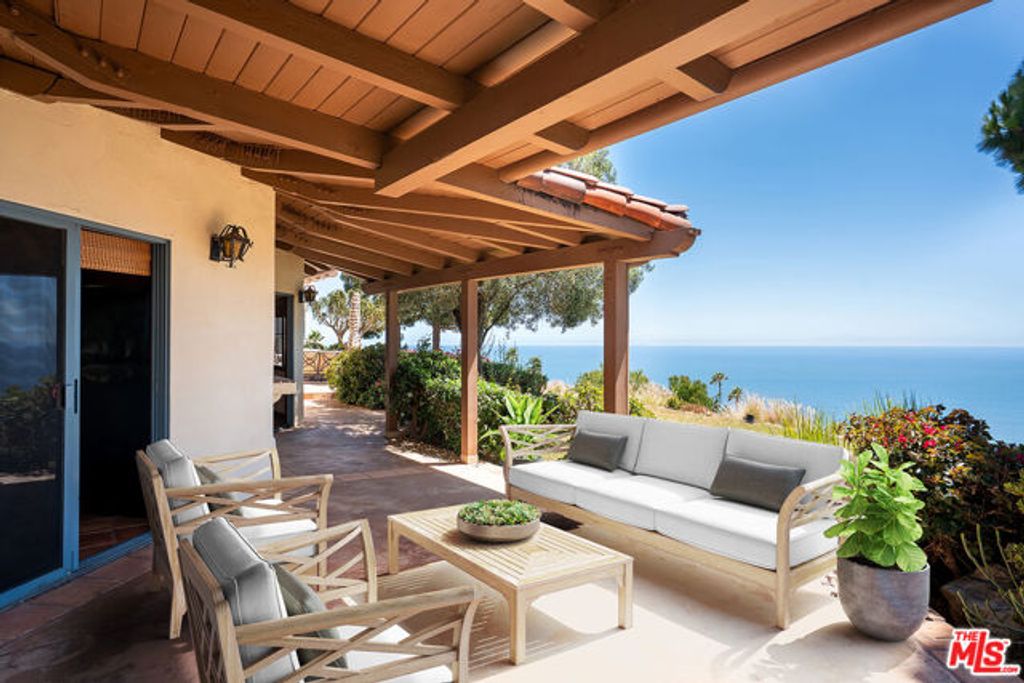 4211 Avenida De La Encinal GH, Malibu, CA 90265