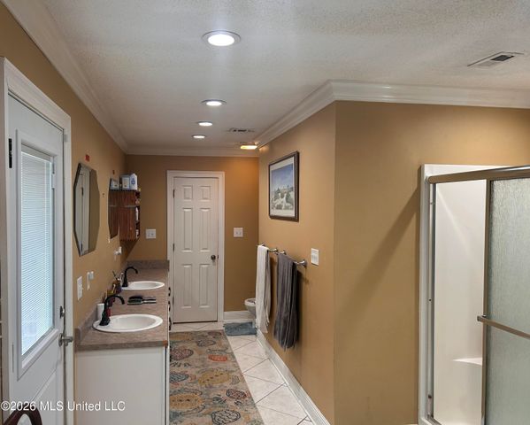 915 Grant Avenue, Pascagoula, MS 39567
