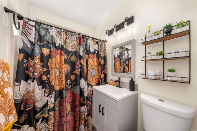 376 Bonito Avenue, Imperial Beach, CA 91932