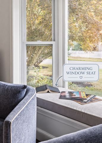 10 Suffolk Rd, Sharon, MA 02067