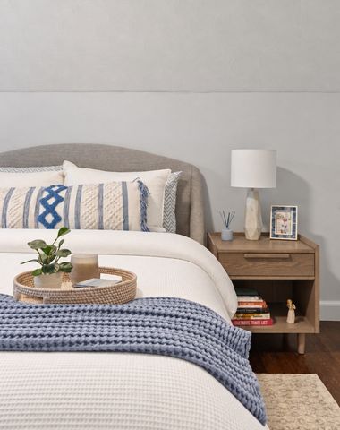 10 Suffolk Rd, Sharon, MA 02067