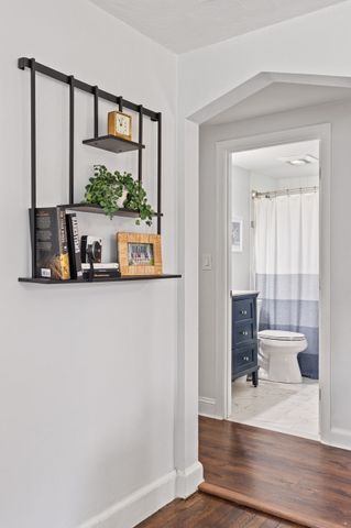 10 Suffolk Rd, Sharon, MA 02067