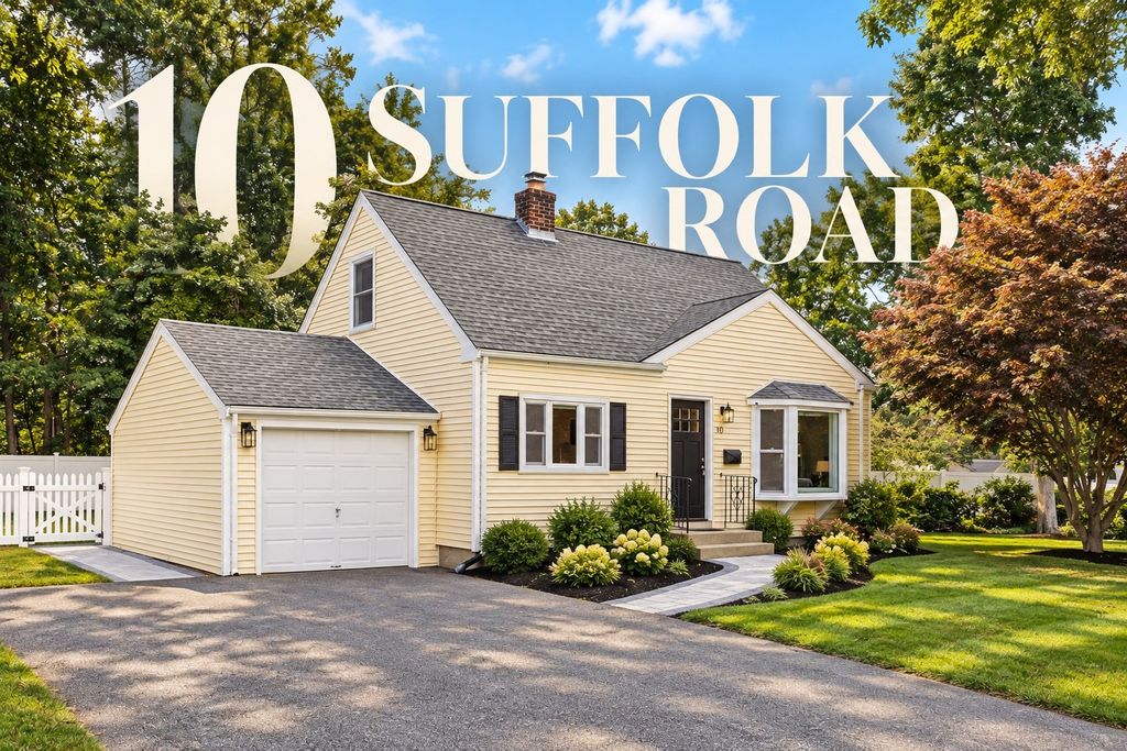 10 Suffolk Rd, Sharon, MA 02067