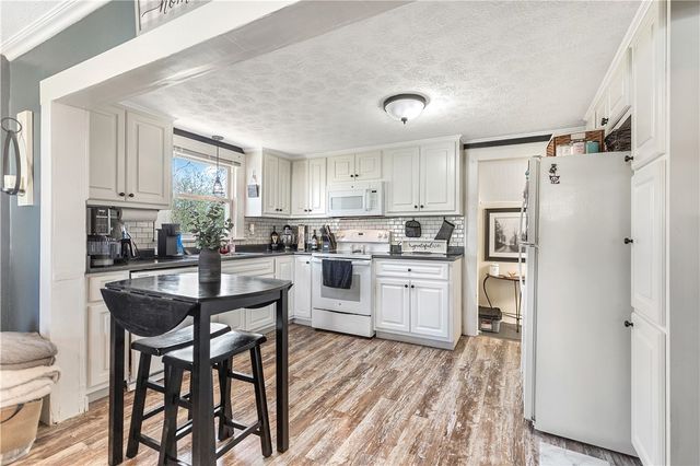 11 Jackson Street, Liberty, SC 29657