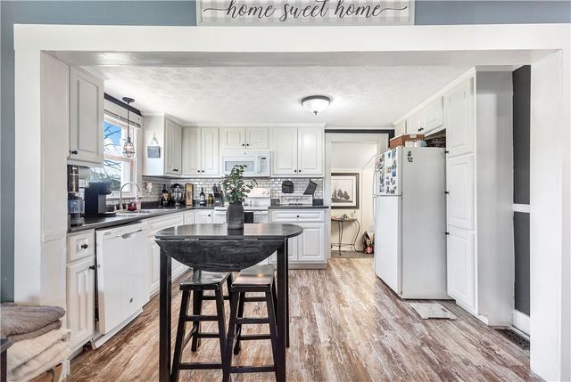 11 Jackson Street, Liberty, SC 29657