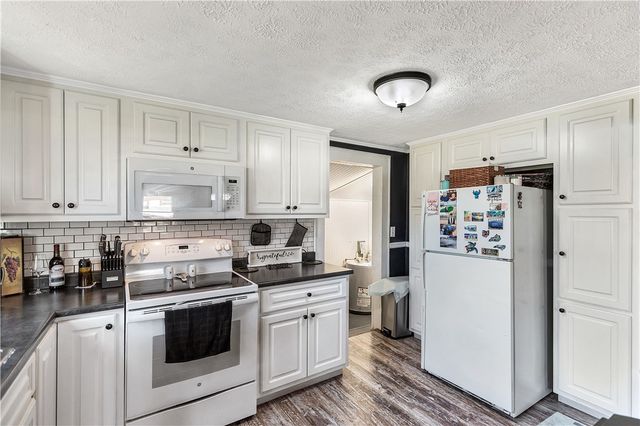 11 Jackson Street, Liberty, SC 29657