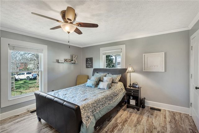 11 Jackson Street, Liberty, SC 29657