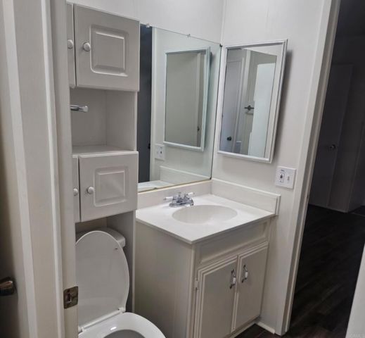 1010 E Bobier Dr 174, Vista, CA 92084