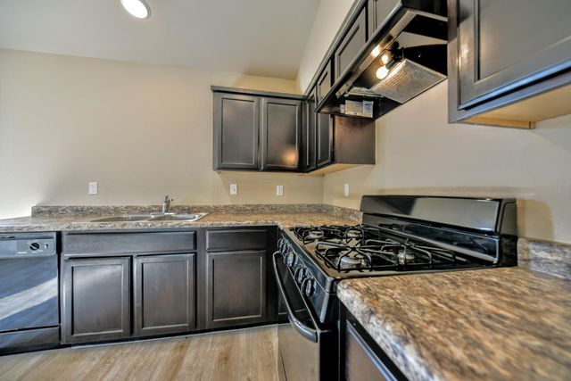 909 Villa Seca Drive, Horizon City, TX 79928