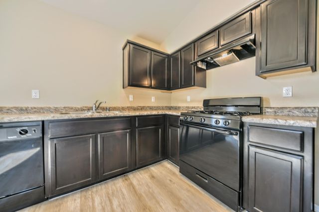 909 Villa Seca Drive, Horizon City, TX 79928