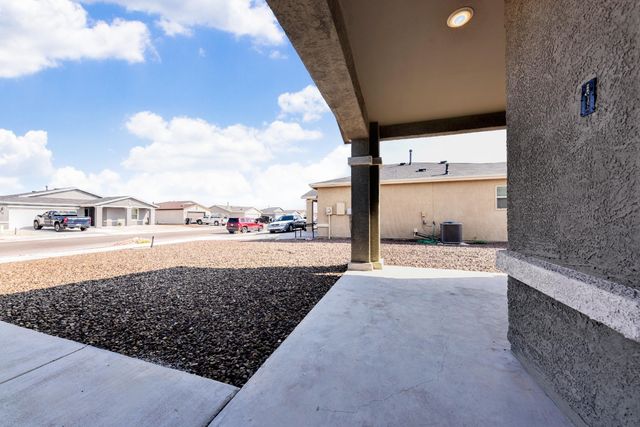 909 Villa Seca Drive, Horizon City, TX 79928