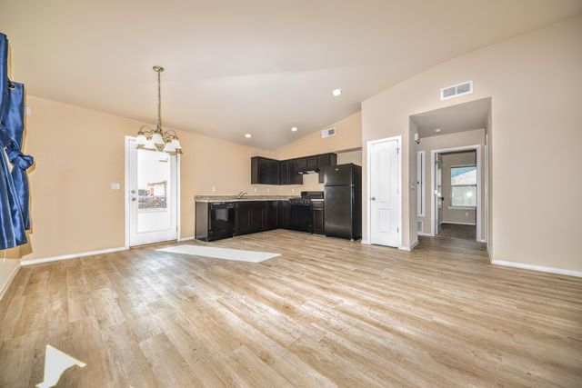 909 Villa Seca Drive, Horizon City, TX 79928