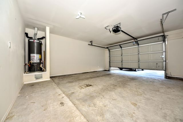 909 Villa Seca Drive, Horizon City, TX 79928