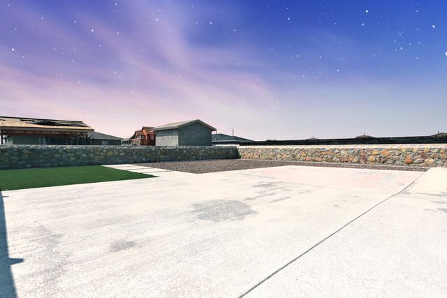 909 Villa Seca Drive, Horizon City, TX 79928