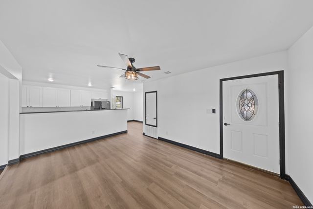 703 Glamis, San Antonio, TX 78223