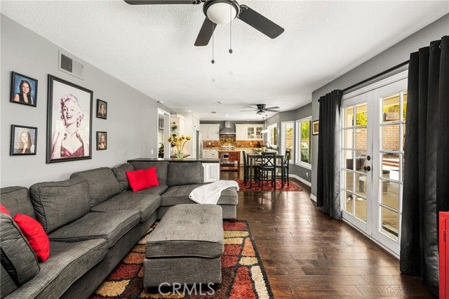 1336 Old Trail Drive, Corona, CA 92882