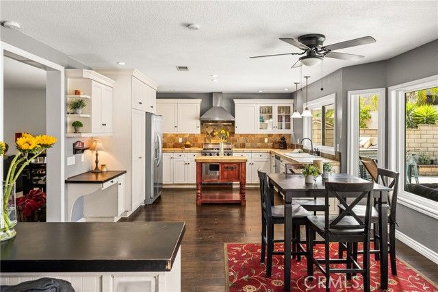 1336 Old Trail Drive, Corona, CA 92882